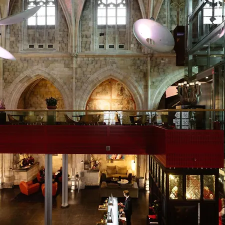 Kruisherenhotel - Oostwegel Collection, Member Of Design Отель