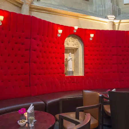 Kruisherenhotel - Oostwegel Collection, Member Of Design מלון