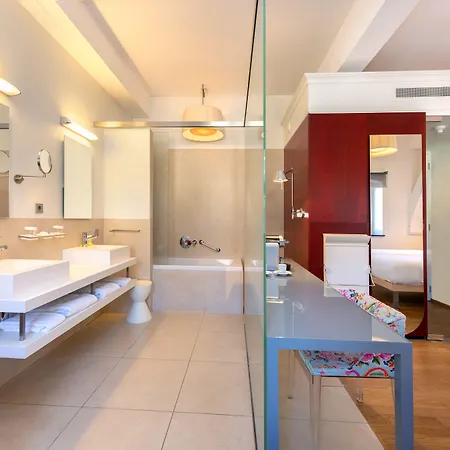 Kruisherenhotel - Oostwegel Collection, Member Of Design מלון 5*