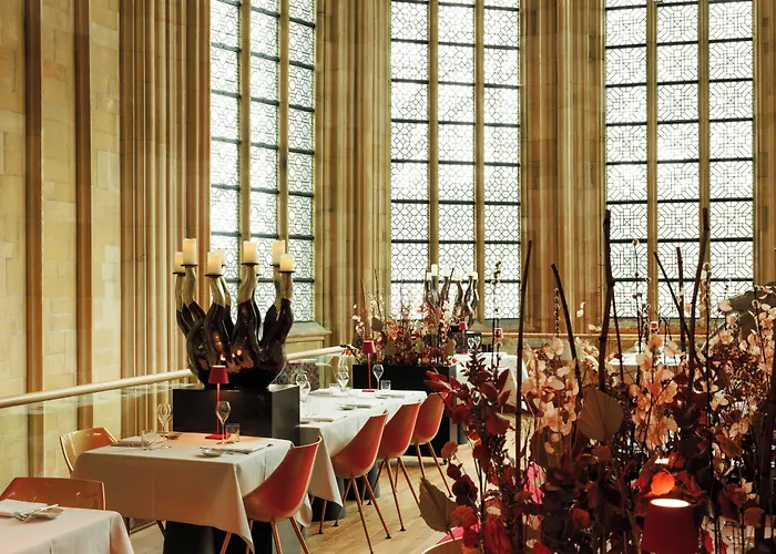 Kruisherenhotel Hotel